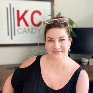 Meet your Posher, Candy